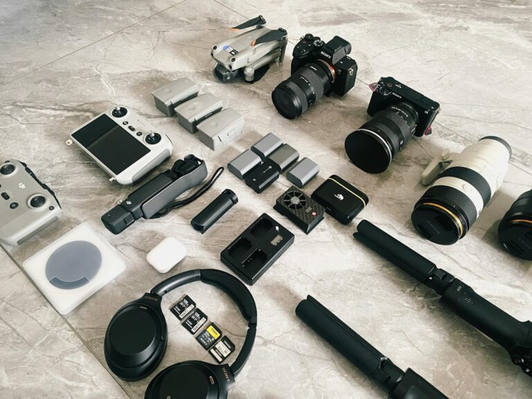 Essential Travel Accessories That Make Your Journey Easier